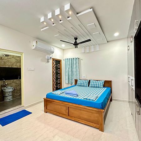 Truelife - 3Bhk Ac Apartments For Large Family - Best Location - Direct Flyover To Alipiri Gate - Walk To Ps4 Veg Restaurant - Modular Kitchen - Super Fast Wifi - Android Tv - 250 Jio Channels - Easy Access To All Temples - Top Service With Lots Of L Tirupati Exterior foto