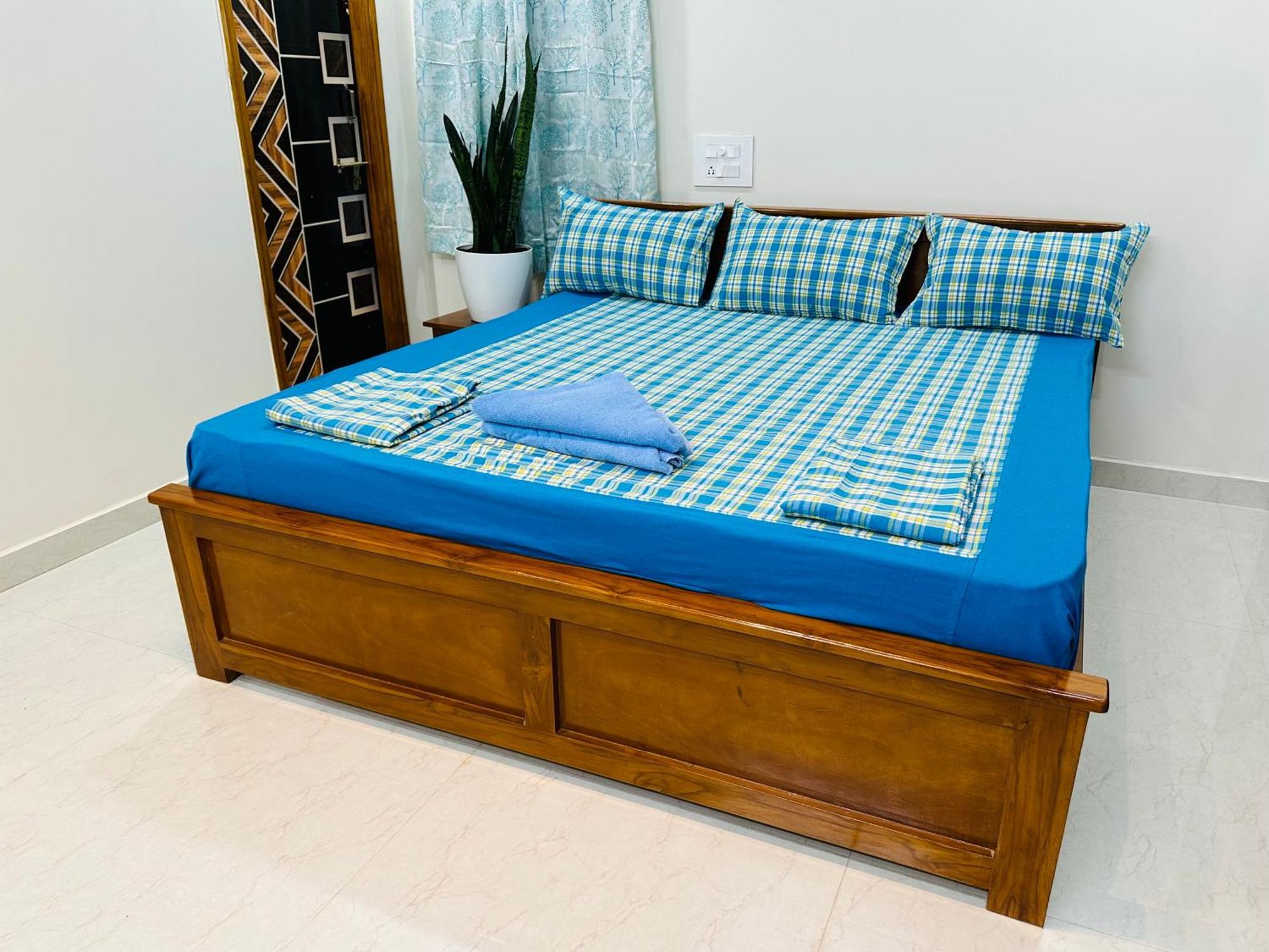 Truelife - 3Bhk Ac Apartments For Large Family - Best Location - Direct Flyover To Alipiri Gate - Walk To Ps4 Veg Restaurant - Modular Kitchen - Super Fast Wifi - Android Tv - 250 Jio Channels - Easy Access To All Temples - Top Service With Lots Of L Tirupati Exterior foto