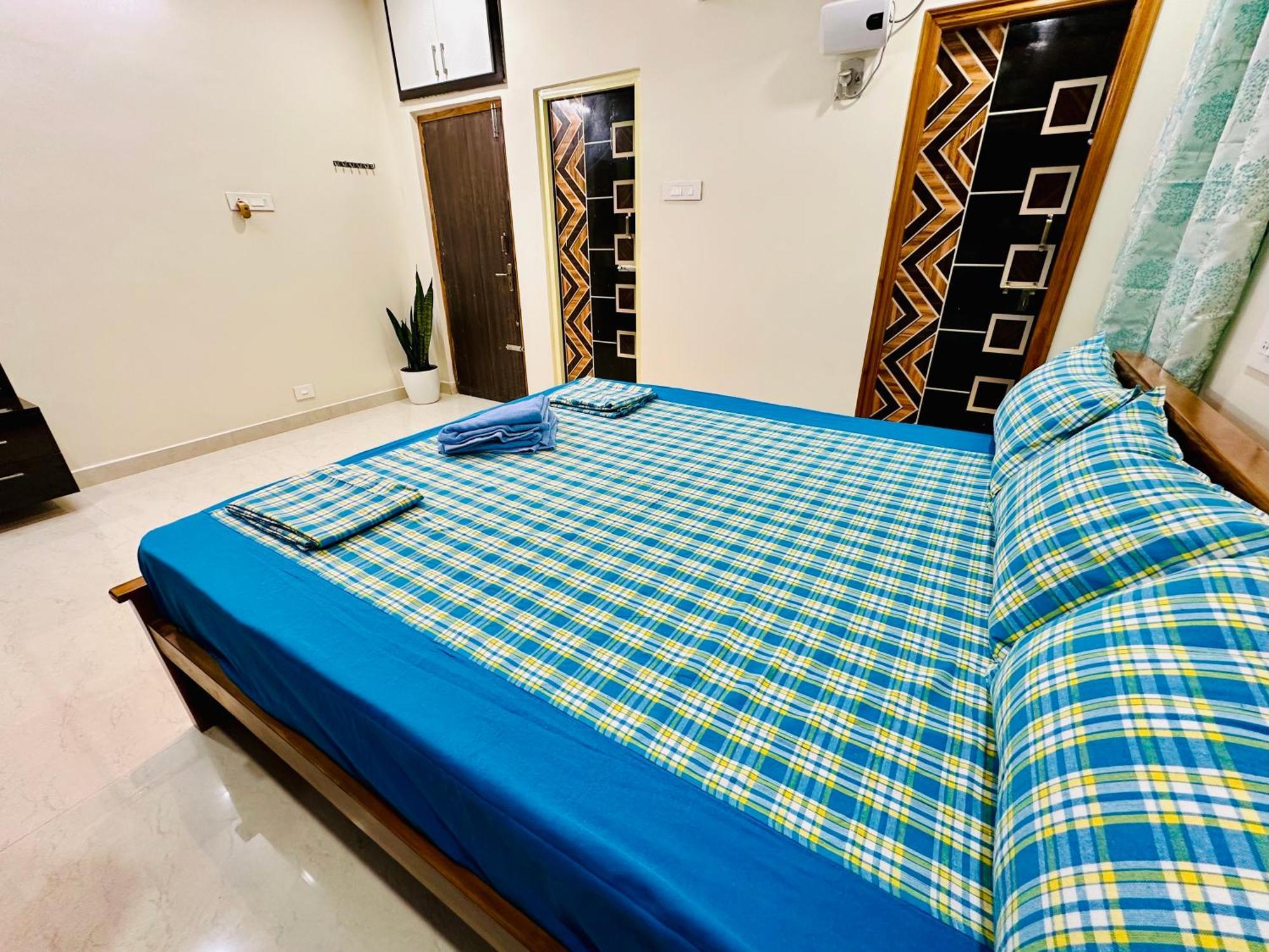 Truelife - 3Bhk Ac Apartments For Large Family - Best Location - Direct Flyover To Alipiri Gate - Walk To Ps4 Veg Restaurant - Modular Kitchen - Super Fast Wifi - Android Tv - 250 Jio Channels - Easy Access To All Temples - Top Service With Lots Of L Tirupati Exterior foto