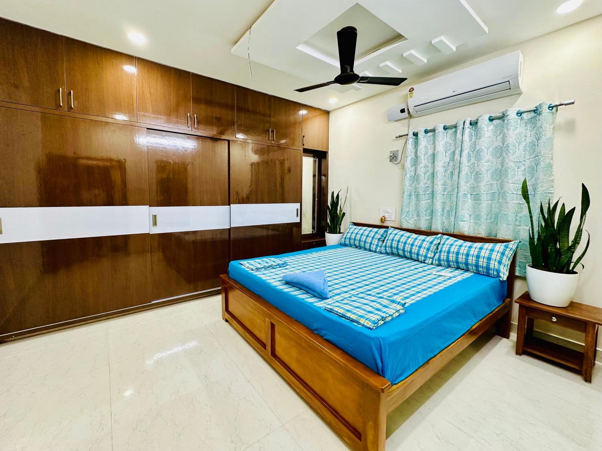 Truelife - 3Bhk Ac Apartments For Large Family - Best Location - Direct Flyover To Alipiri Gate - Walk To Ps4 Veg Restaurant - Modular Kitchen - Super Fast Wifi - Android Tv - 250 Jio Channels - Easy Access To All Temples - Top Service With Lots Of L Tirupati Exterior foto