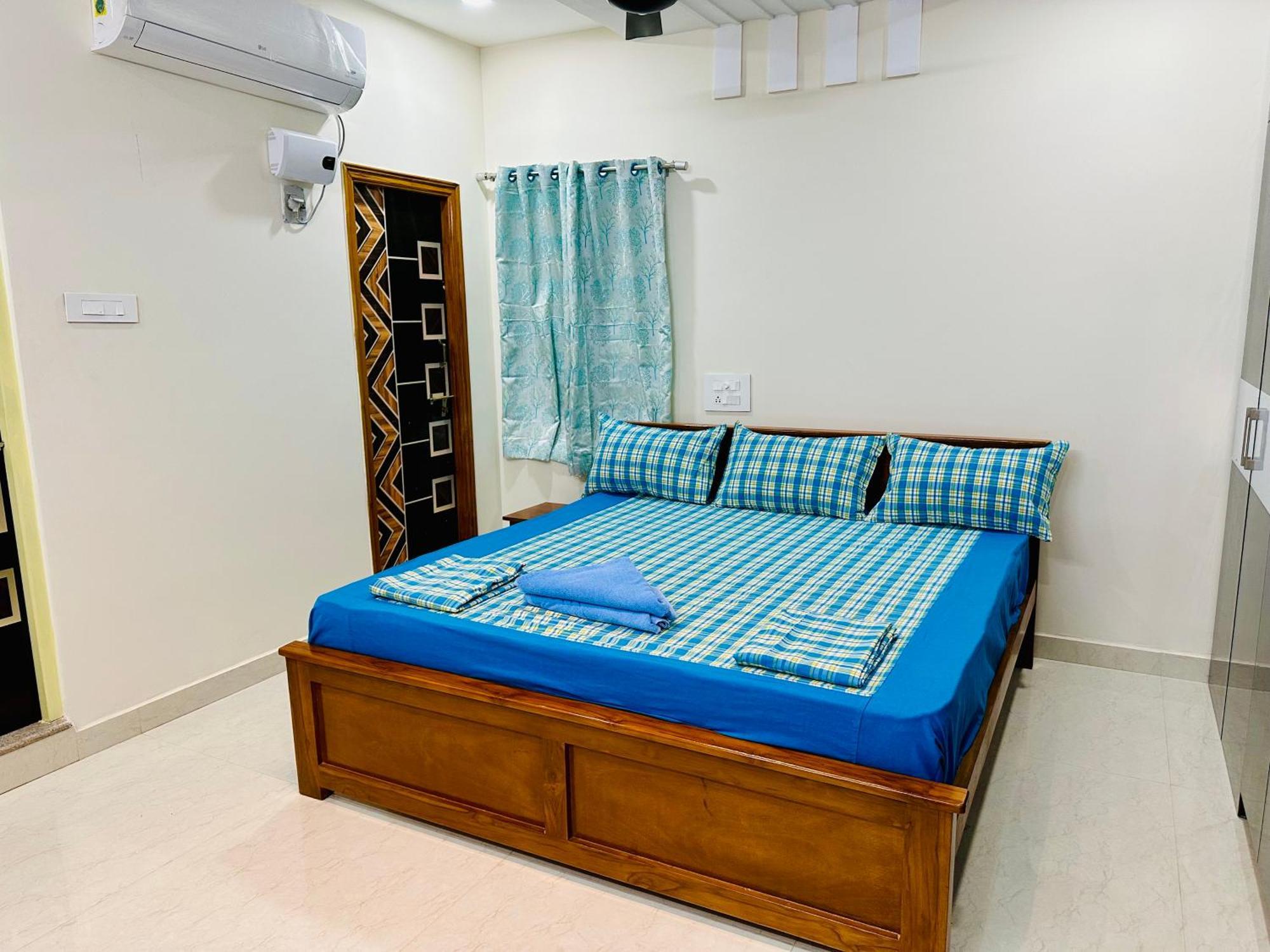 Truelife - 3Bhk Ac Apartments For Large Family - Best Location - Direct Flyover To Alipiri Gate - Walk To Ps4 Veg Restaurant - Modular Kitchen - Super Fast Wifi - Android Tv - 250 Jio Channels - Easy Access To All Temples - Top Service With Lots Of L Tirupati Exterior foto